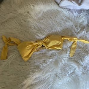 Off the shoulder tie bikini top 🍯